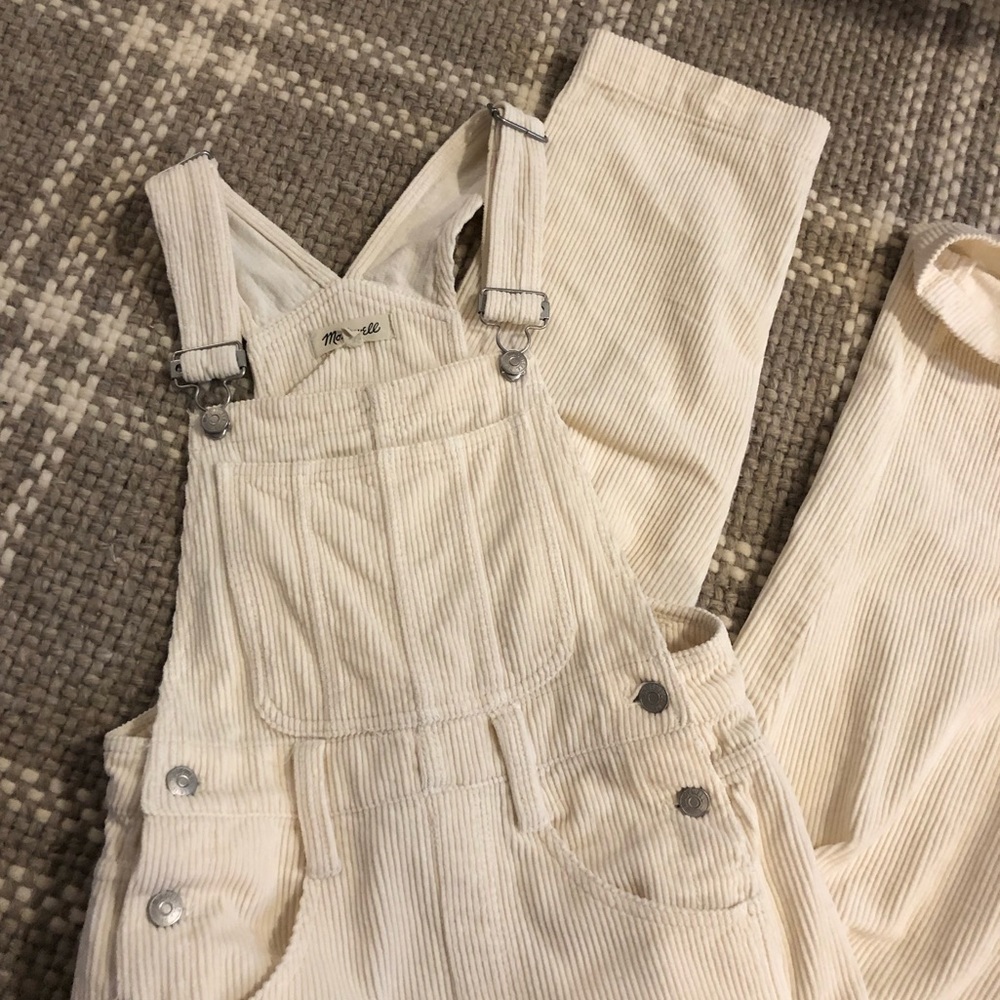 (SOLD) Madewell corduroy overalls